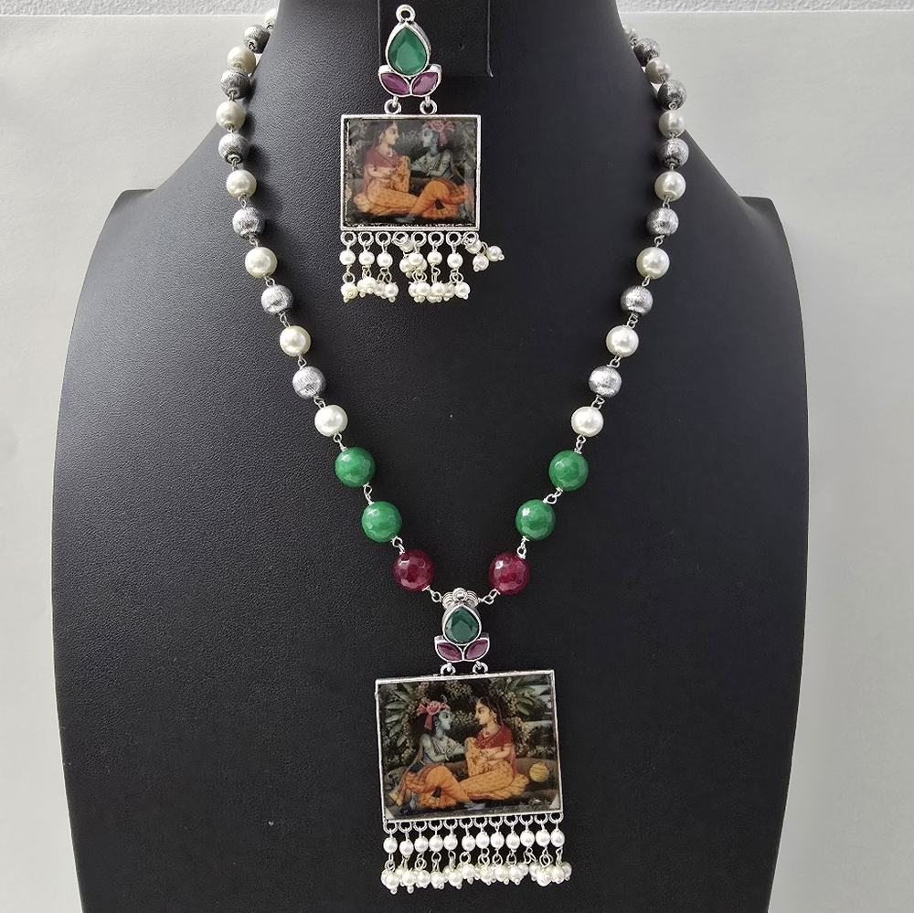 ‘Symbol of Love’ Radha Krishna Pearl Elegance Handcrafted Necklace Set - Picture 10 of 10